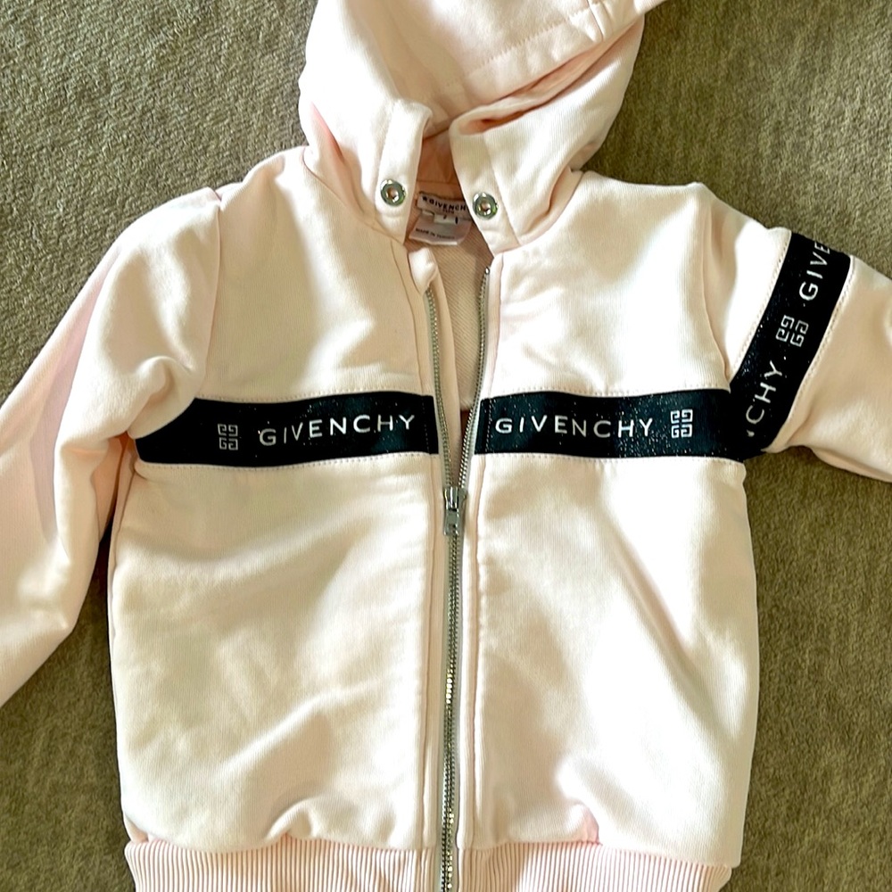 Givenchy Pink Kids Matching Set - Picture 2 of 6